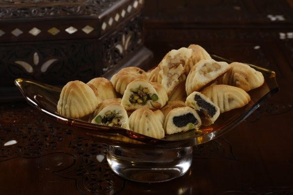 MAAMOUL COOKIES المعمول السوري بالجوز والفستق الحلبي